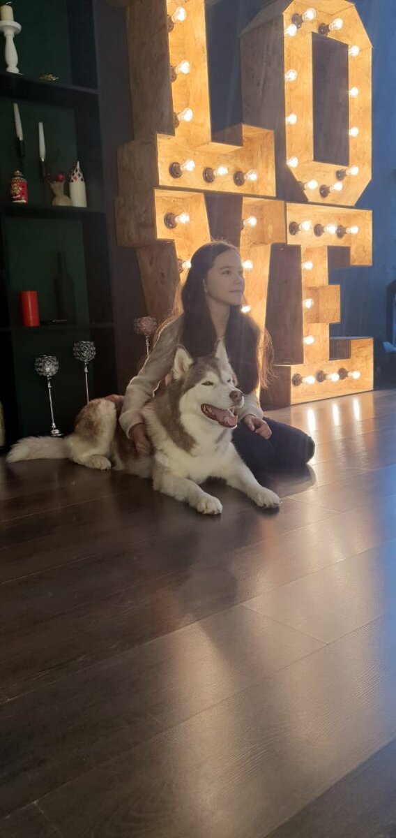 Вот это я а ещё я обожаю собак🐶! 