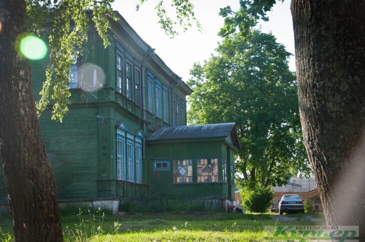 Зеленый дом в Быковщине. Фото Анастасии Вереск