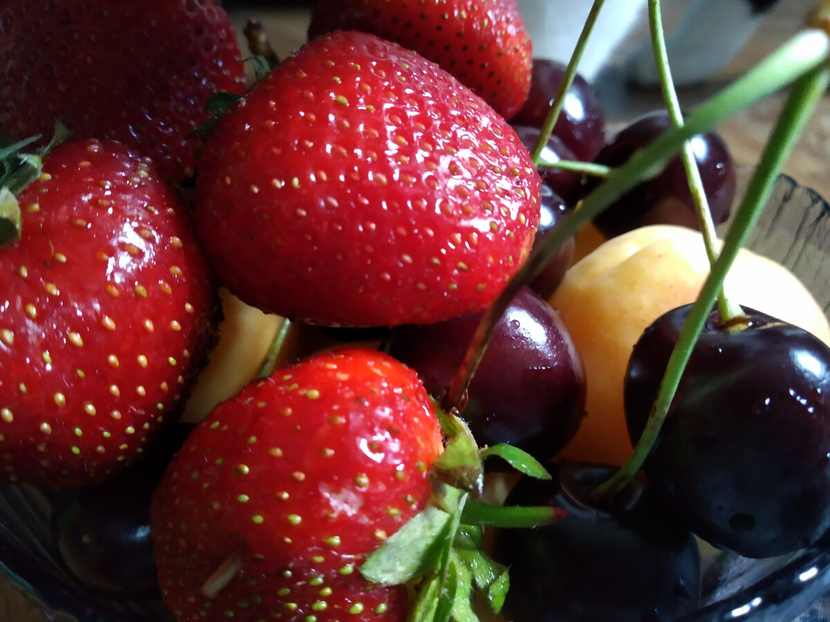 да, ещё один плюс к лету: красивые фоточки)