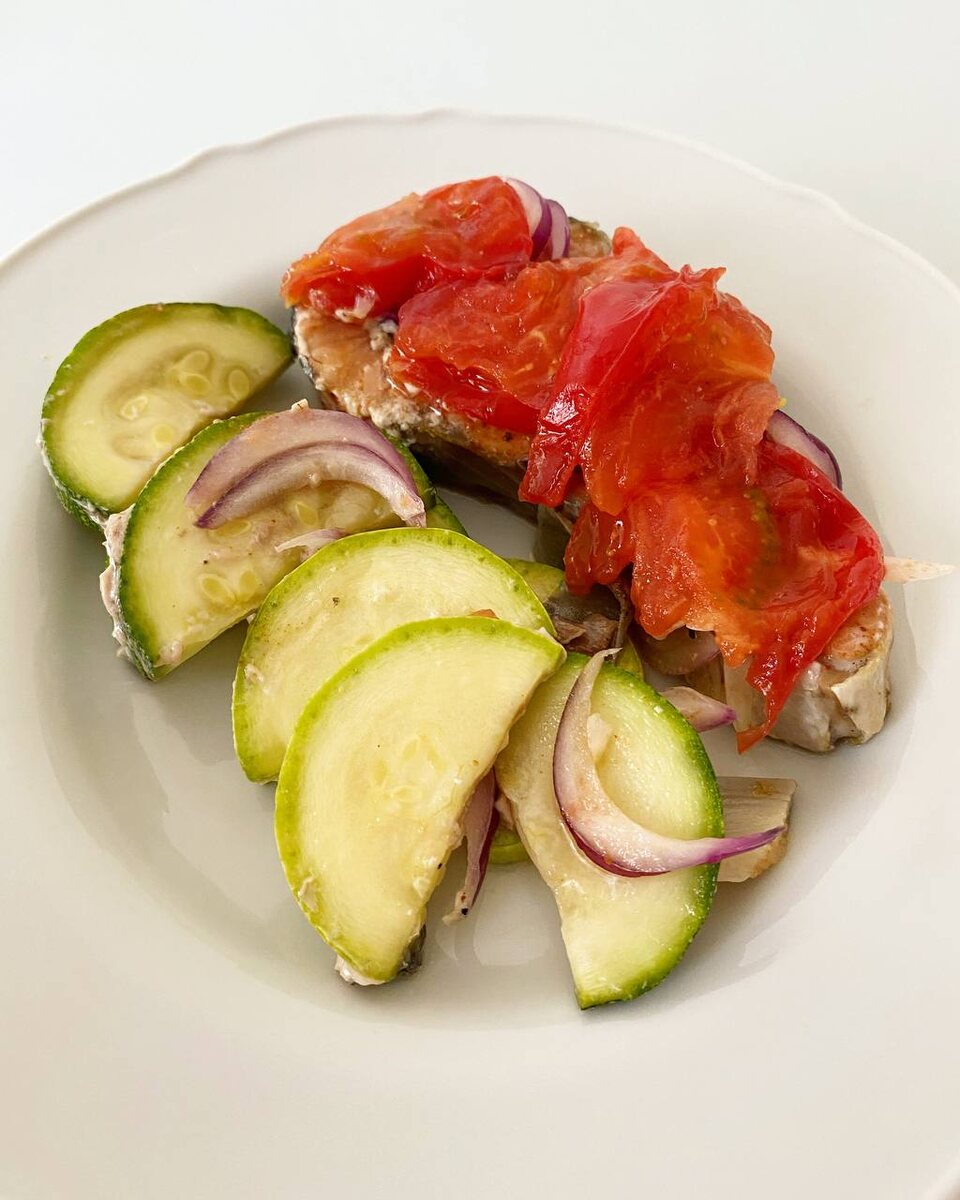 Запеченная красная рыба