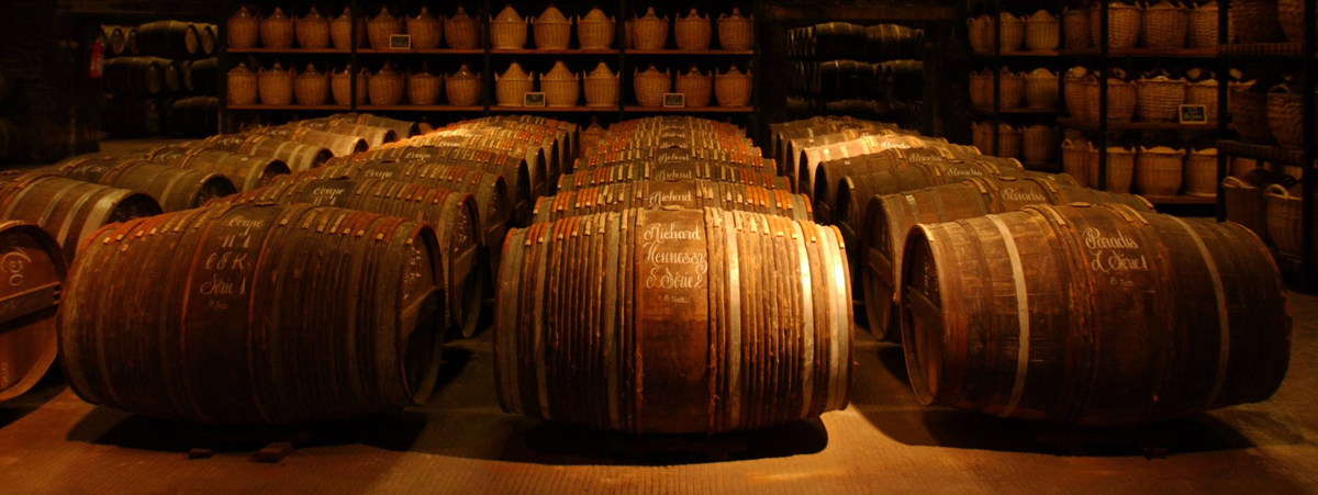 Hennessy один из самых популярным коньяков в мире.