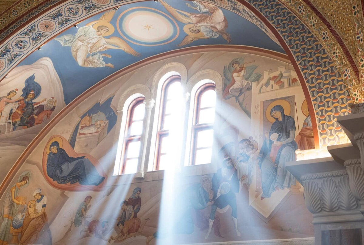 Фрески в Державном храме Свято-Елисаветинского монастыря