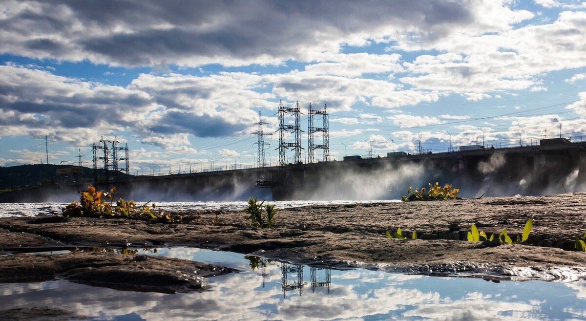 Жигулевская (Куйбышевская) ГЭС (фото из открытых источников).