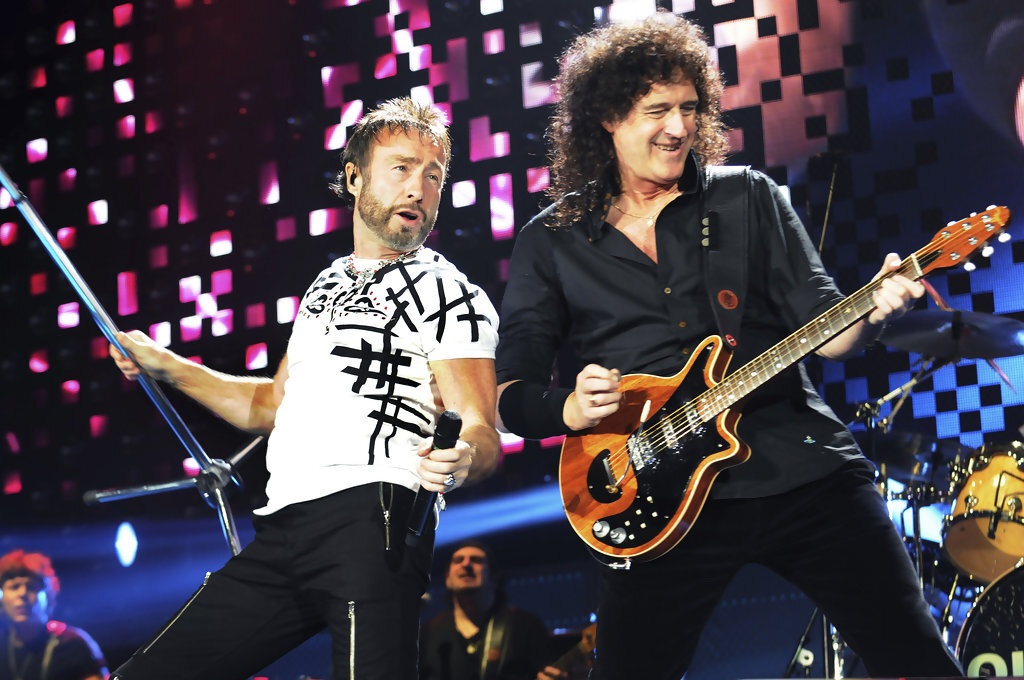 Куин хартс. Queen + Paul Rodgers. Пол Роджерс и Queen. Paul Rodgers 2022. Brian May Paul Rodgers.