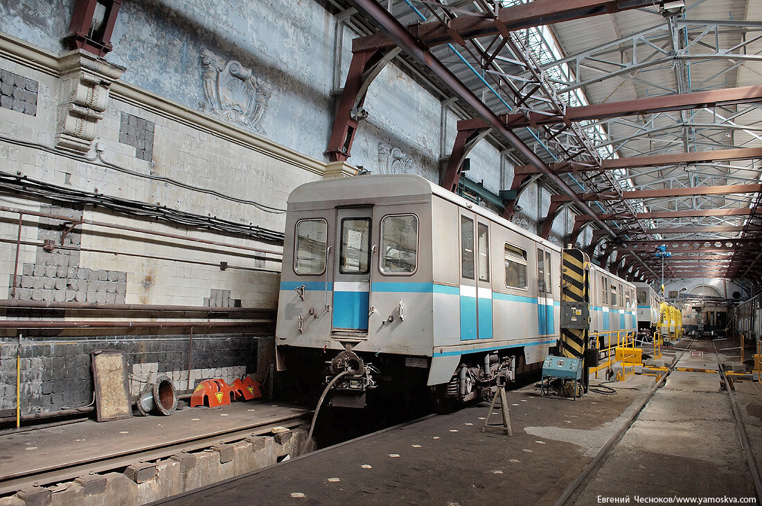 Метро первомайская фото станции