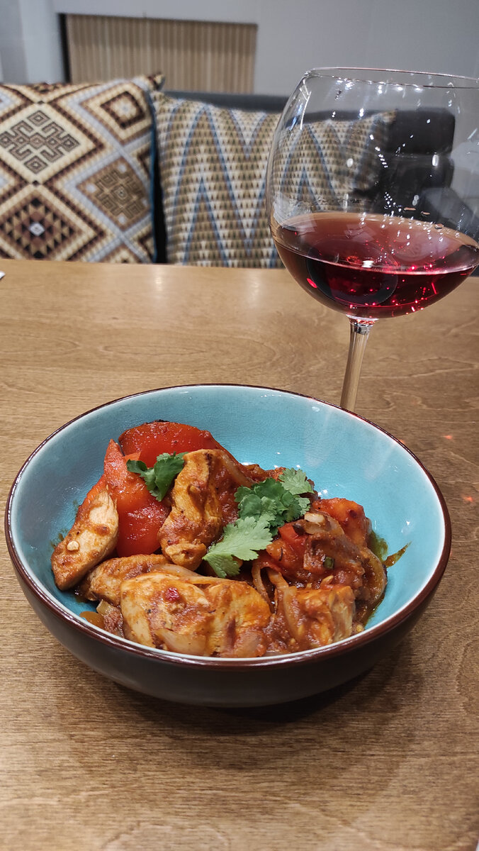 Чахохбили с безумно вкусным розовым вином