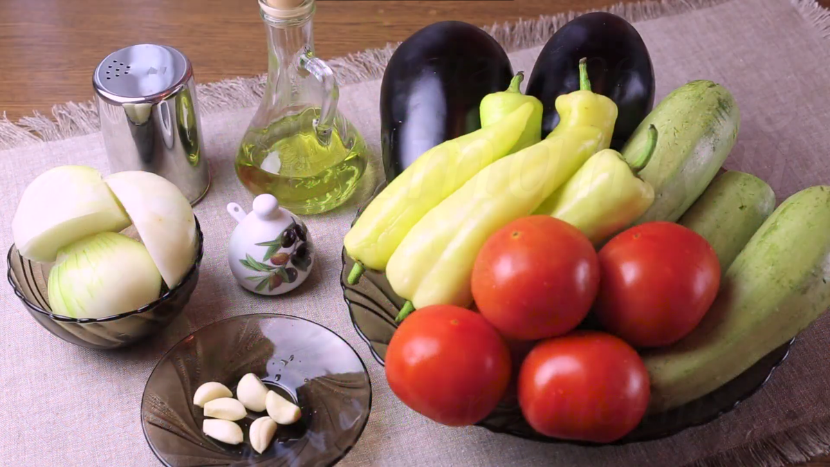 Перед готовкой , не забудьте помыть все продукты !