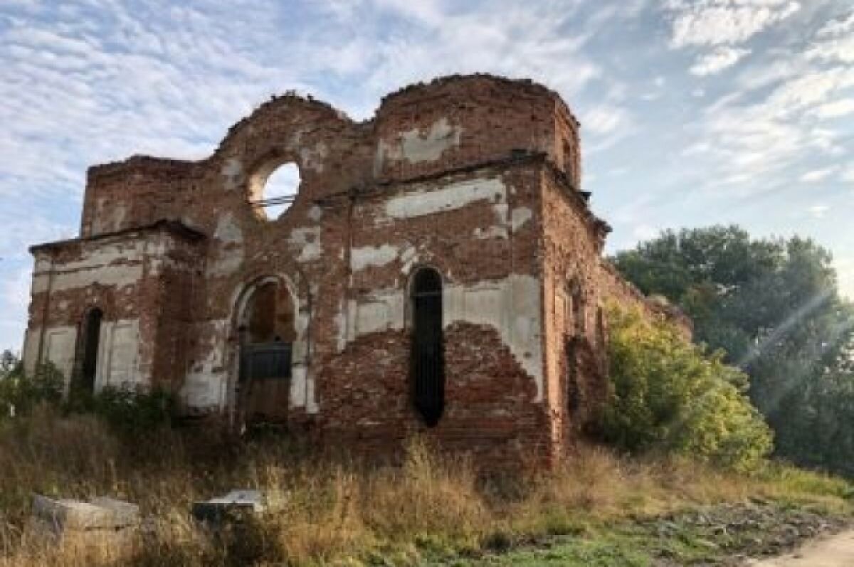 Чемодановка. Храм в Чемодановке Пензенская область. Село Чемодановка Пензенской области. Руины храмов Пензенской области. Деревня Чемодановка Пензенская область.