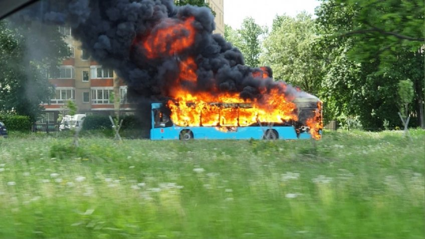 Санкт-Петербург: автобусный скандал разгорается…0