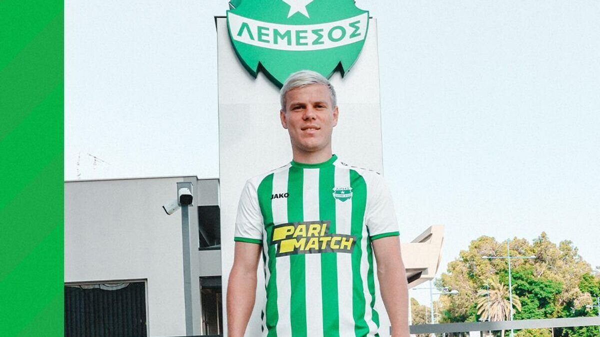    Нападающий "Ариса" Александр Кокорин© пресс-служба клуба "Арис"