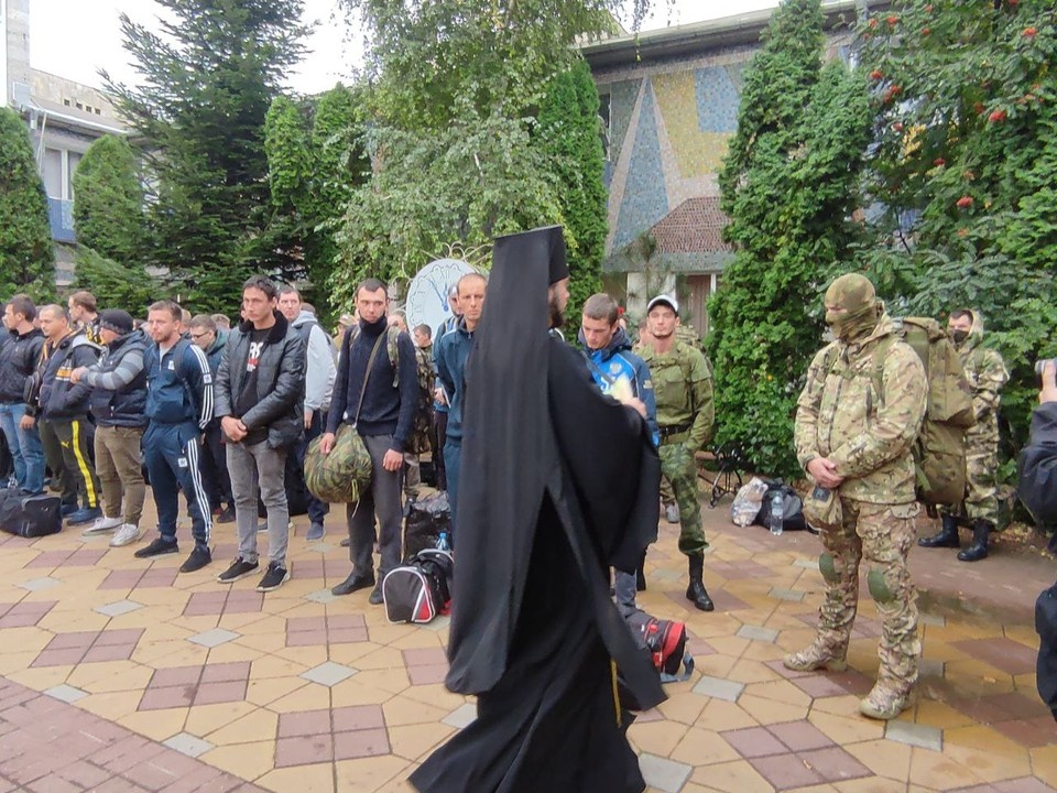     Ростовская область отправляет мобилизованных резервистов. Фото: МИХАЙЛОВА Ева