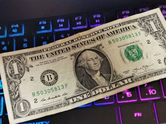     Курс доллара в Хабаровске на 8 октября поднялся до 61 рубля Ольга Григорьева