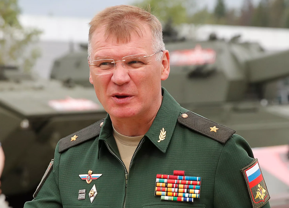 Здесь пока ещё генерал-майор