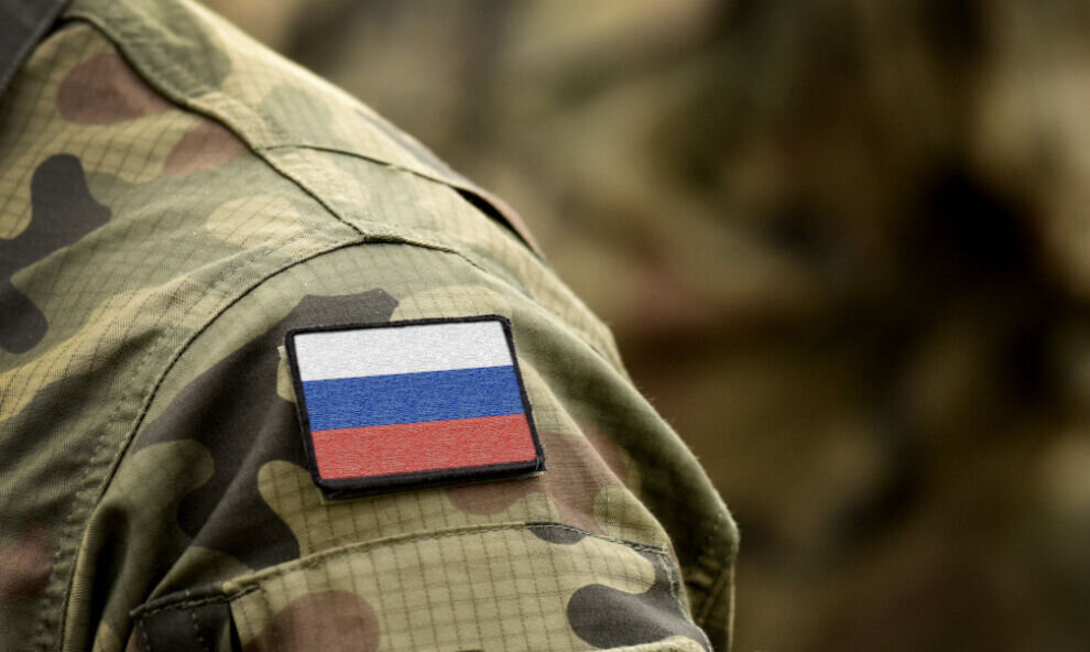    Салехардские школьники написали письма солдатам