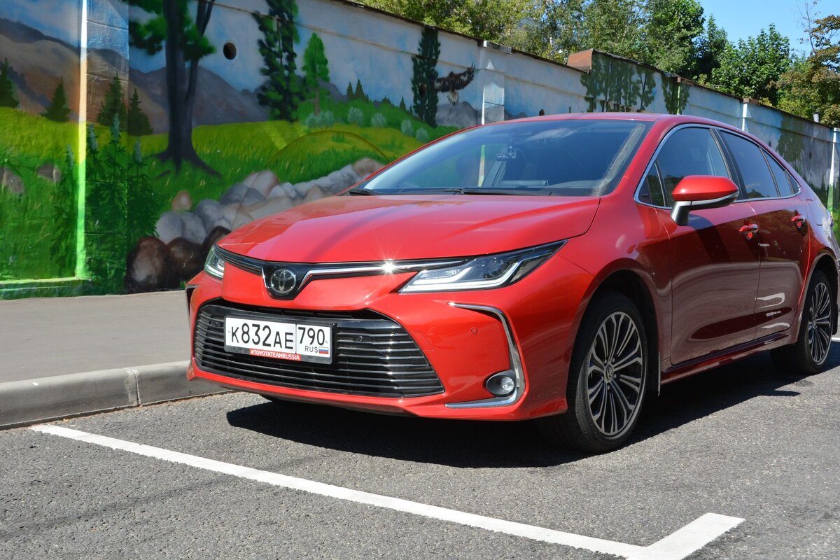     Toyota начала увольнять работников автозавода в Санкт-Петербурге Фото: АвтоВзгляд