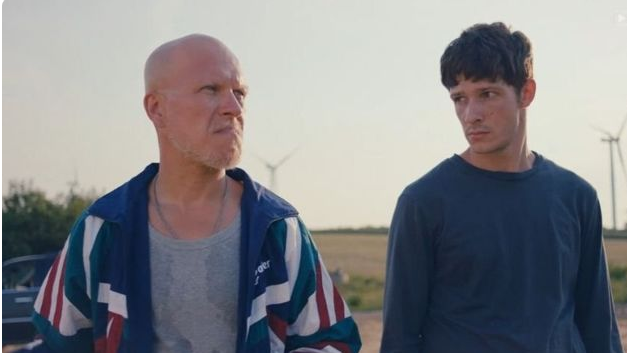 Кадр из сериала "ЮЗЗЗ"