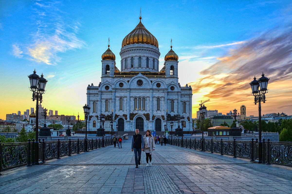 Обзорные экскурсии по вечерней москве. Москва ХХС лето.