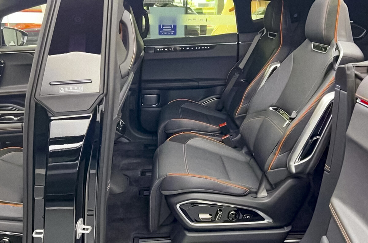   Auto.ru