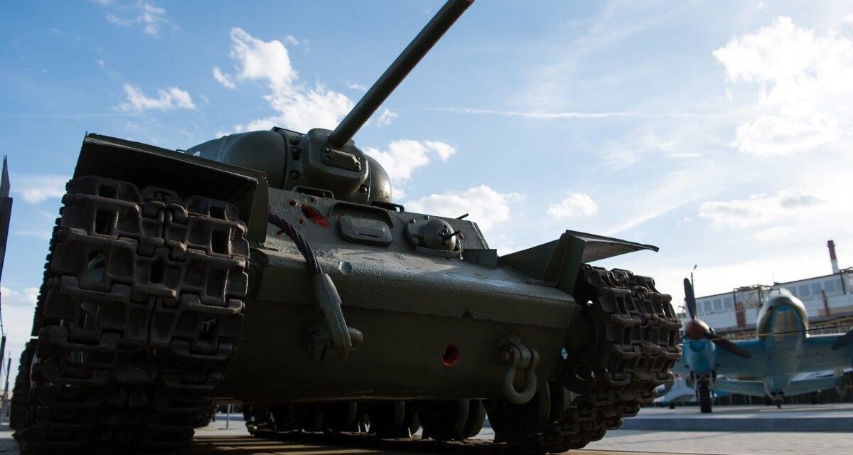     Советский танк КВ-1С: как сложилась судьба бронированного "призрака"