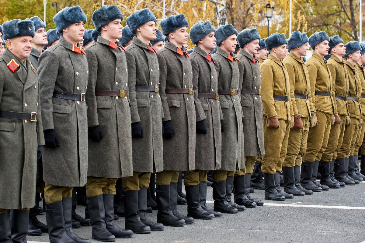 Парад 7 ноября воронеж