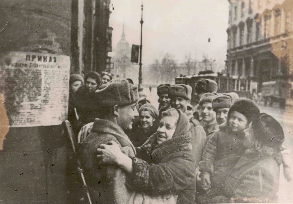 Фото блокада снята