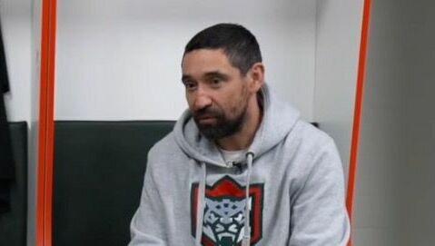     Капитан казанского «Ак Барса» Данис Зарипов ответил, когда прекратит карьеру в качестве хоккеиста. Он считает, что нужно уходить, когда перестанет приносить пользу команде. Об этом он сообщил Денису Казанскому и Андрею Николишину в интервью YouTube-каналу «Скользкий лед».