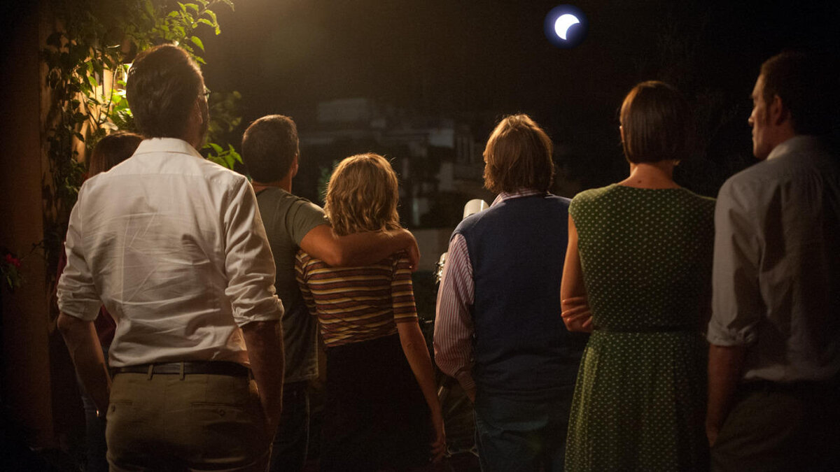 Кадр из фильма "Идеальные незнакомцы".