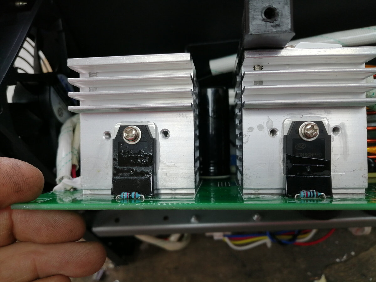 Силовые транзисторы модели 1600 и 1800