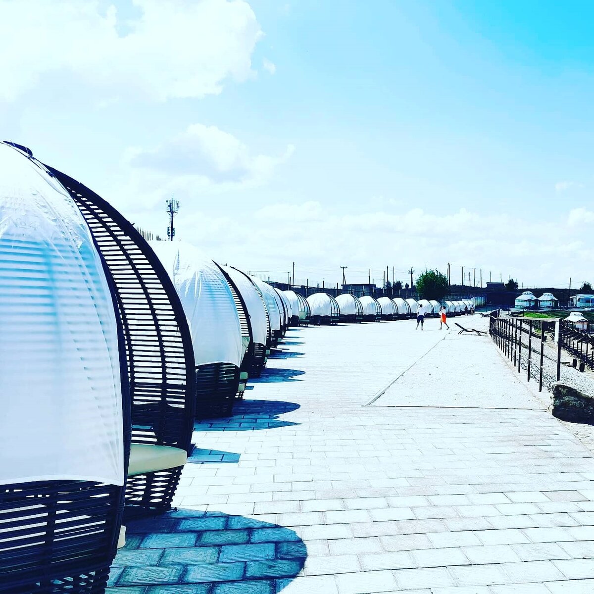 территория повышенной комфортности на озере Развал