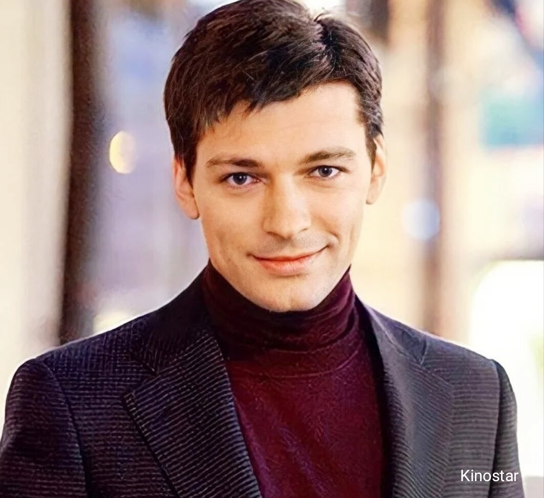 Даниил Смехов актер