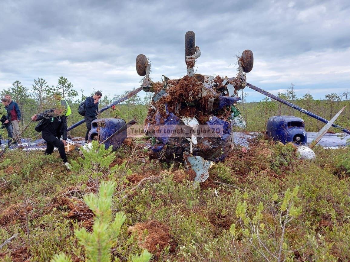 Самолет без экипажа. Авария АН-28 В Томской области. Самолет АН 28. АН 28 Томск. АН-28 места.