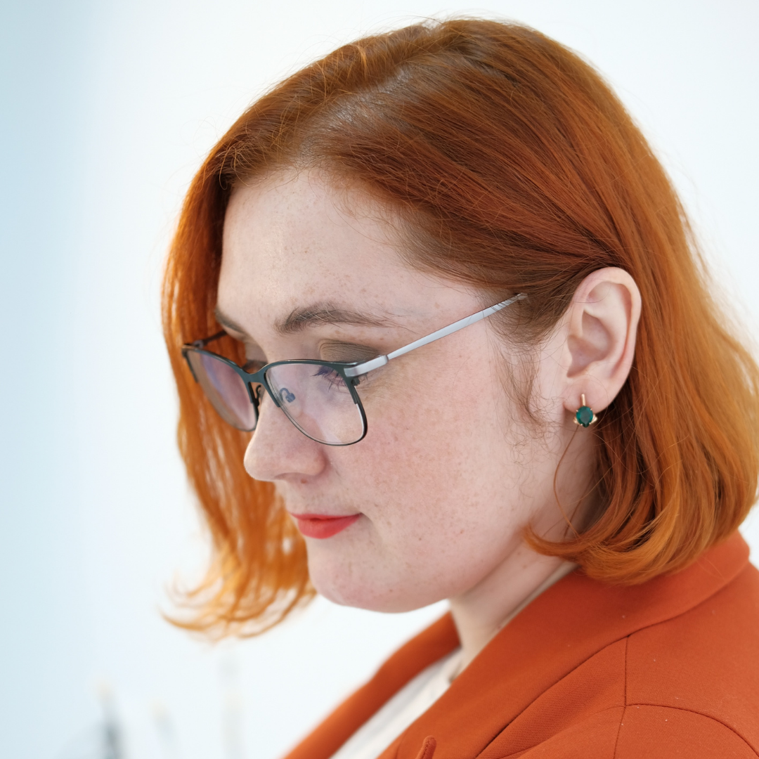 Абанина Алёна - ваш гид в мир госзакупок