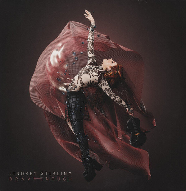 Lindsey Stirling - Brave Enough (изображение использовано в качестве иллюстрации, источник - Discogs)