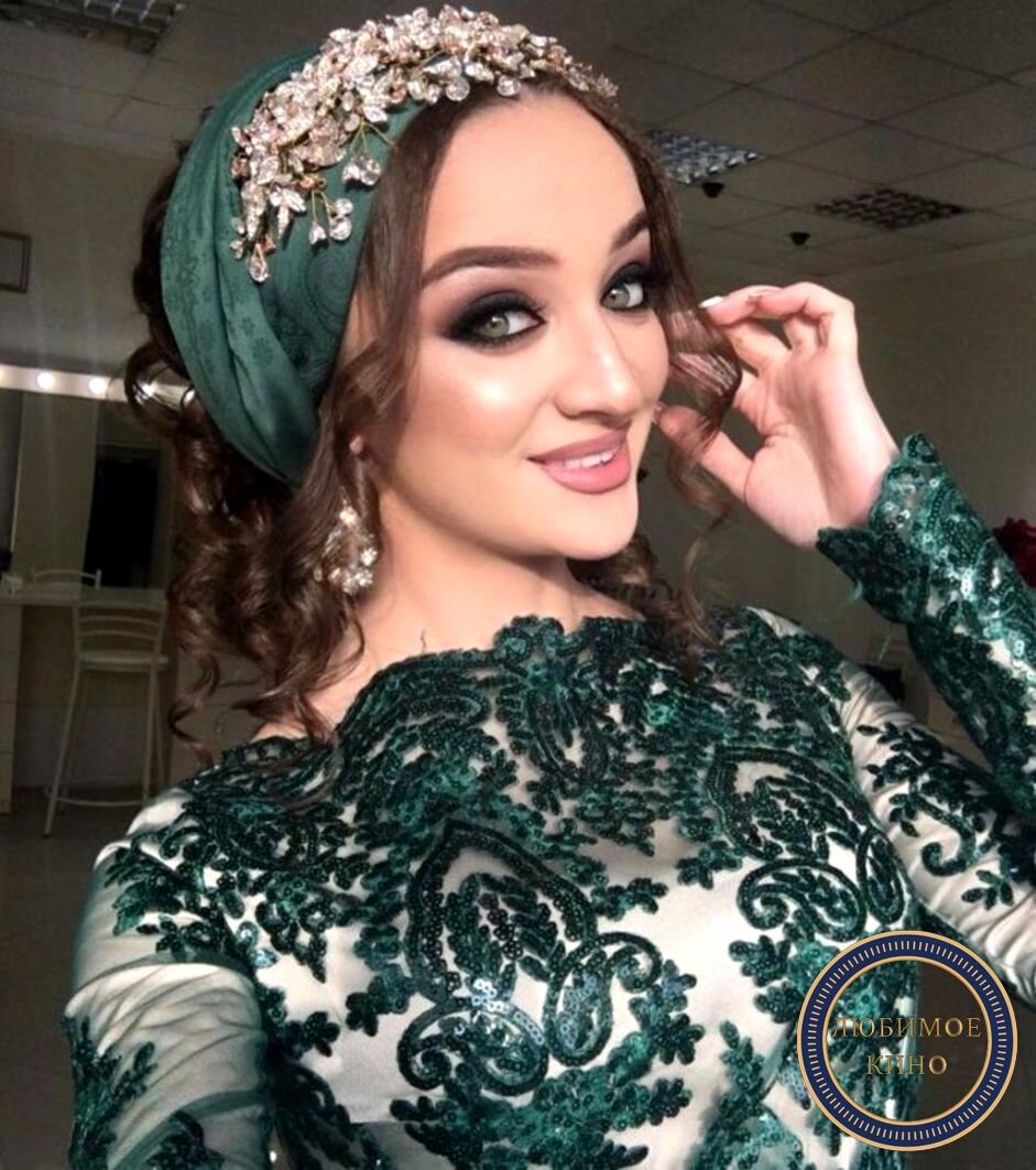 Диана Омарова. Фото с сайта https://starbiography.ru/blogery/diana-omarova