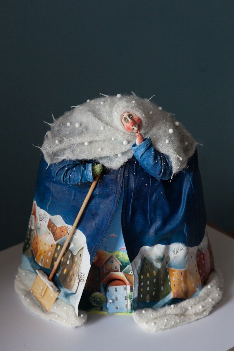 ����  http://katyafairytales.com/wp-content/uploads/2014/11/WINTER-MONEYBOX.