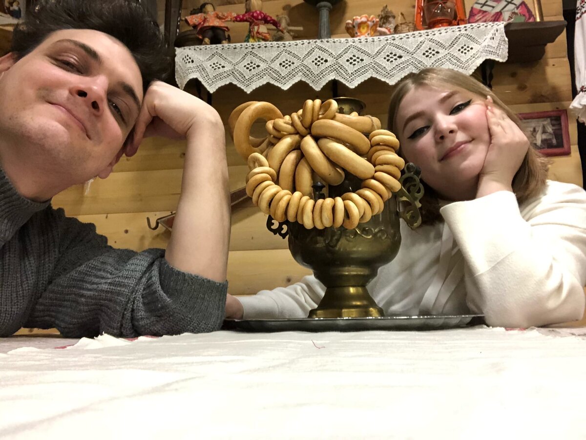 С мужем пьем чай в Кирове