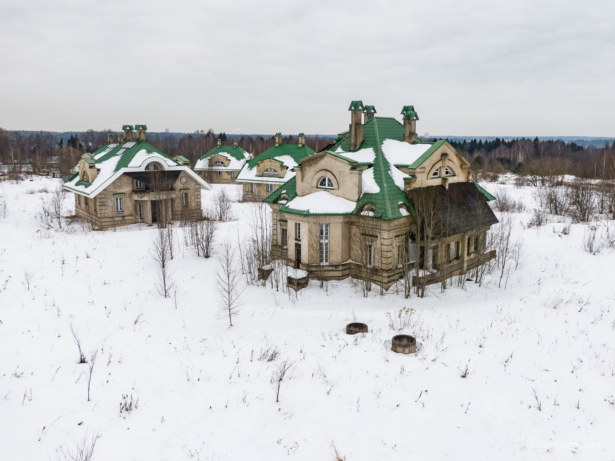 Заброшенные шикарные виллы «Газпрома». Подмосковье. Посмотрите, как швыряются деньгами богатеи ??‍♂️?2