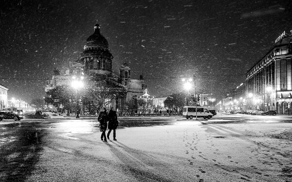 Ночной Питер зимой. Фото из Интернета.