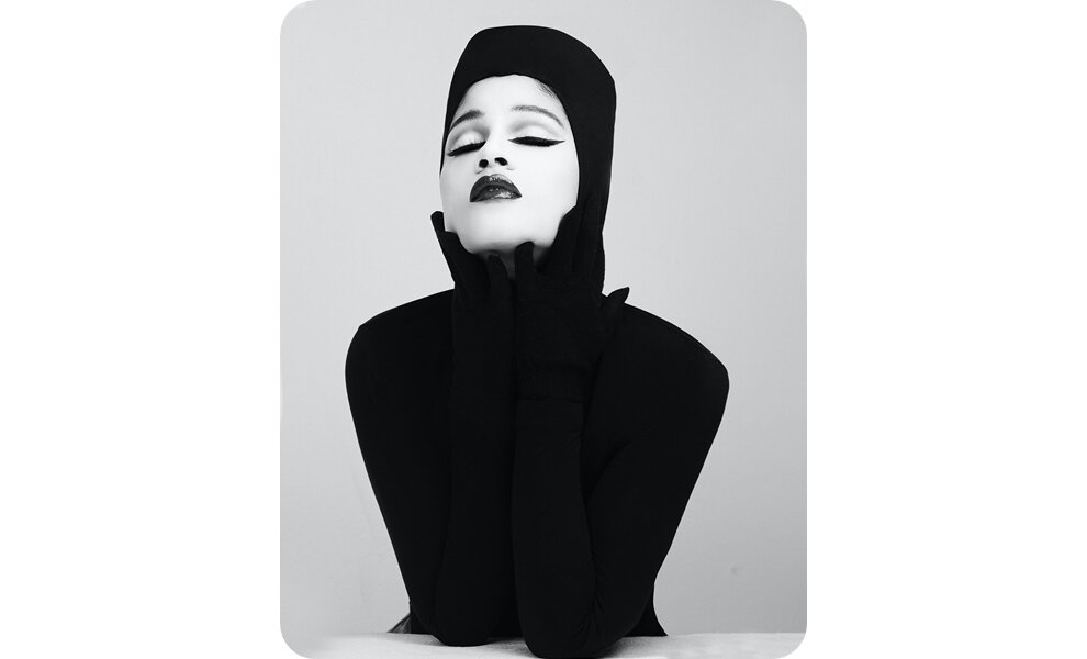 Красота во все времена требовала жертв. Как минимум - финансовых (фото Аbel Кayode)