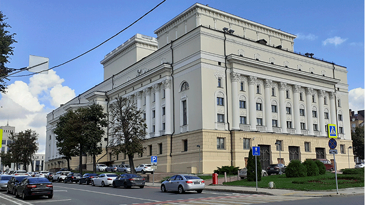 Театр оперы и балета.  Фото автора.
