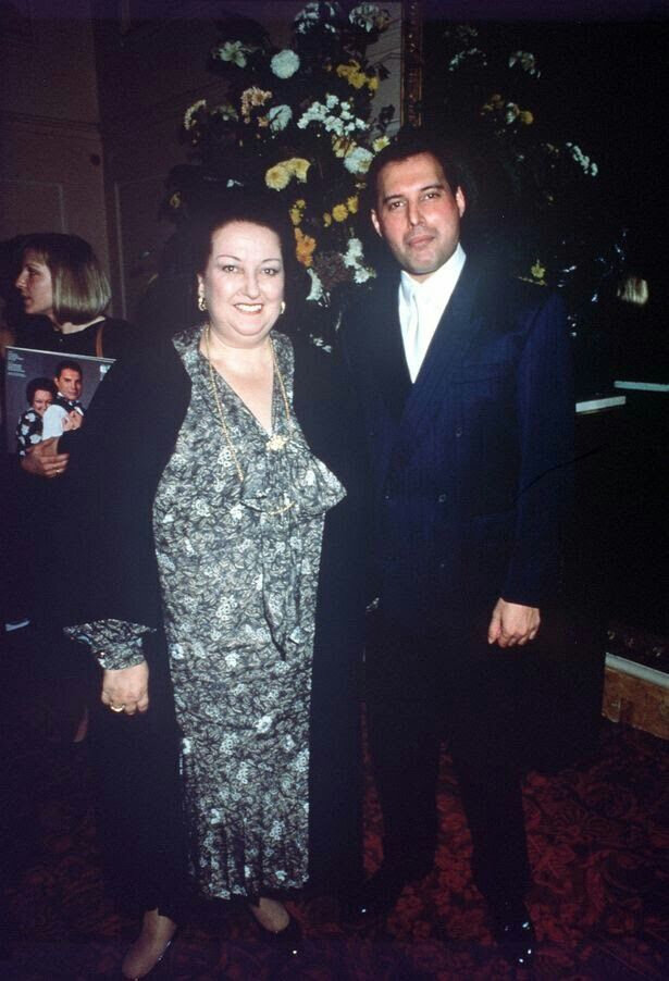 Фредди Меркьюри с Монтсеррат Кабалье