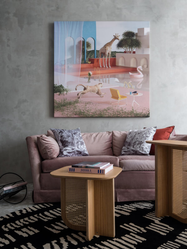 Картина Вари Щуки "Курорт Дружба"