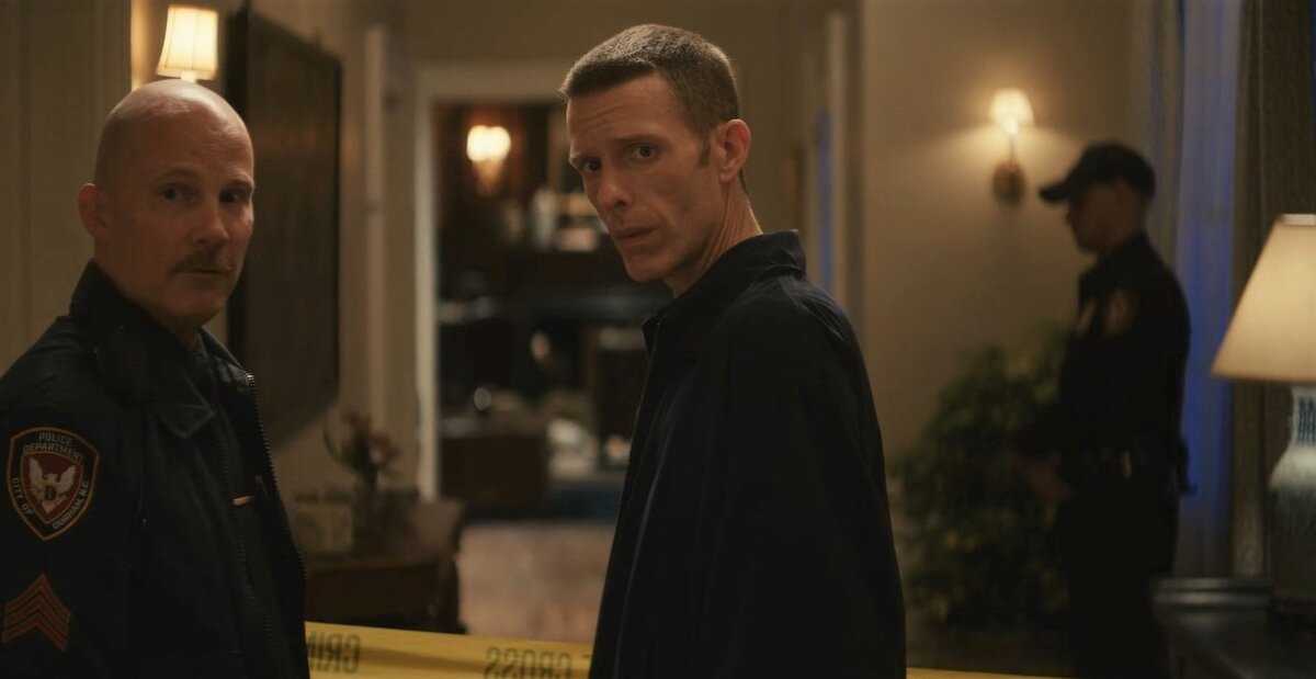 Скриншот из сериала "The Staircase".