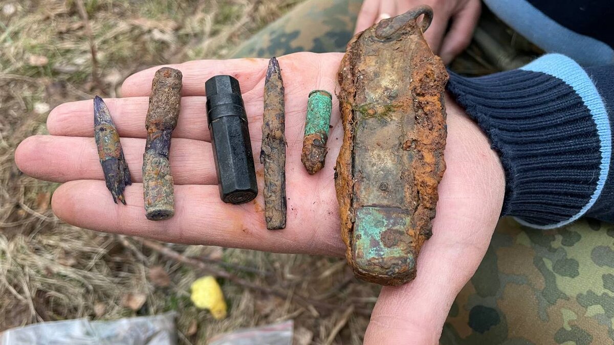 бакелитовый пенальчик (медальон)