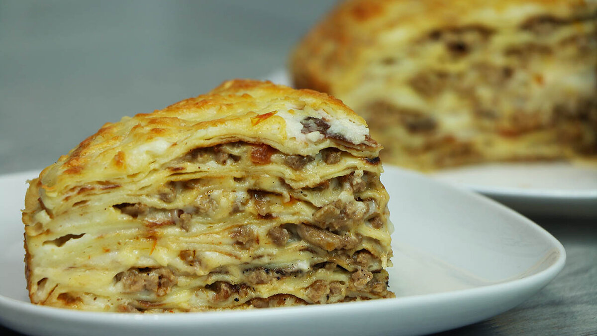 Блинный торт с мясом
