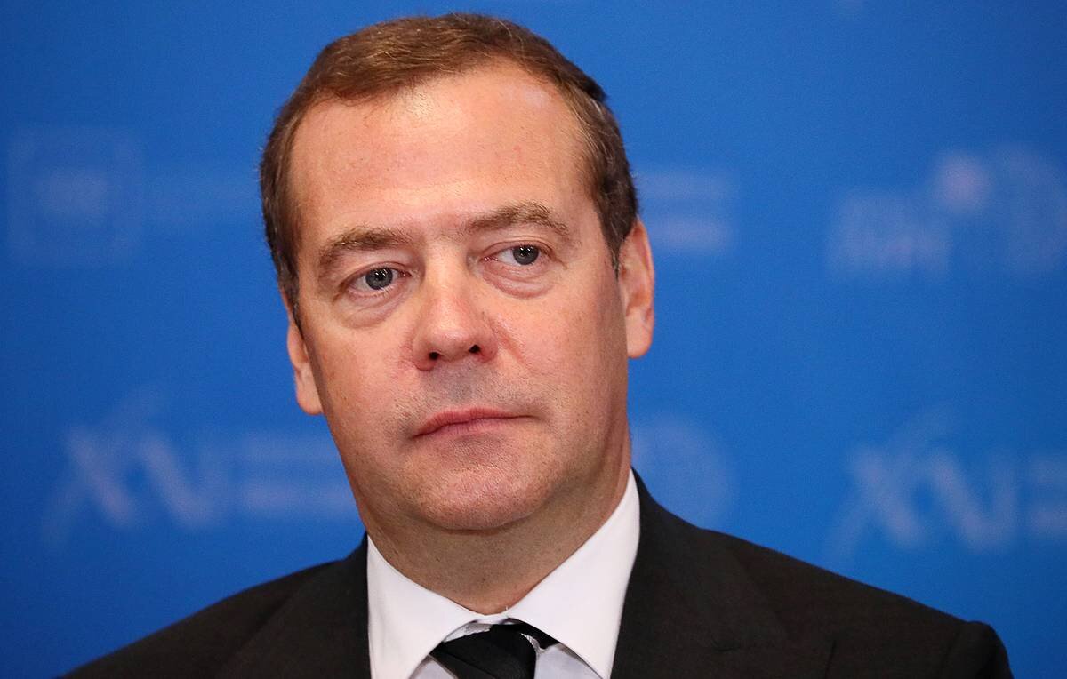 Медведев: с Россией стали считаться, как с Советским Союзом или серьёзнее. Мнение автора канала об этом