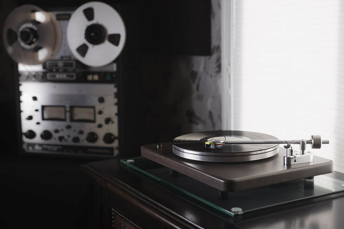 Проигрыватель виниловых дисков VPI Cliffwood