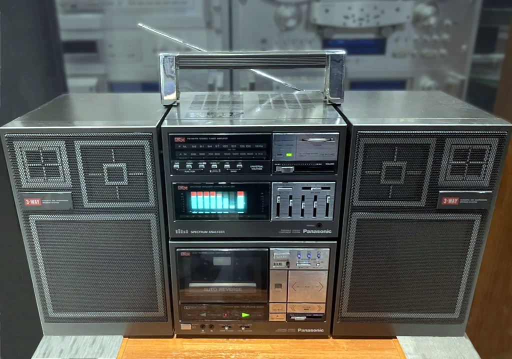 Panasonic / National RX C 300 фото