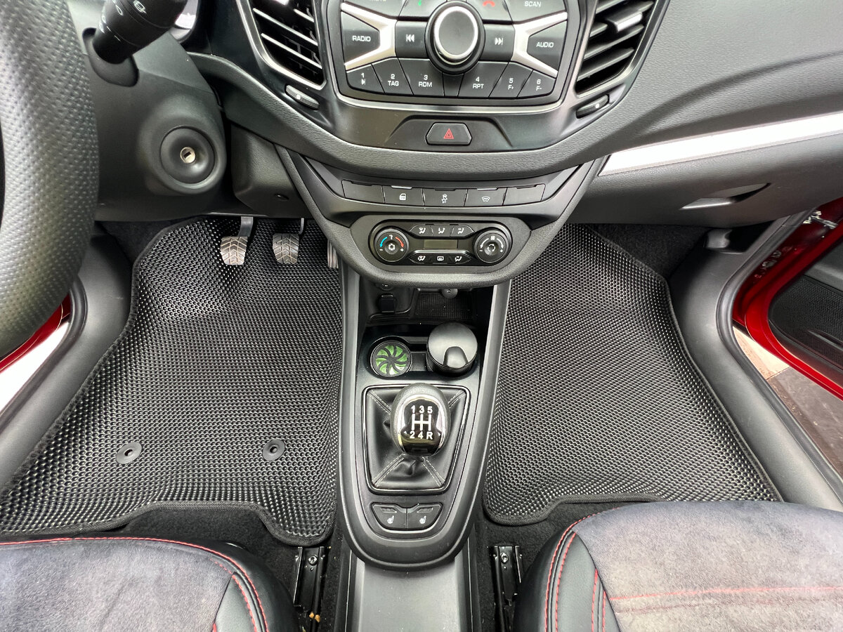 первый ряд сидений