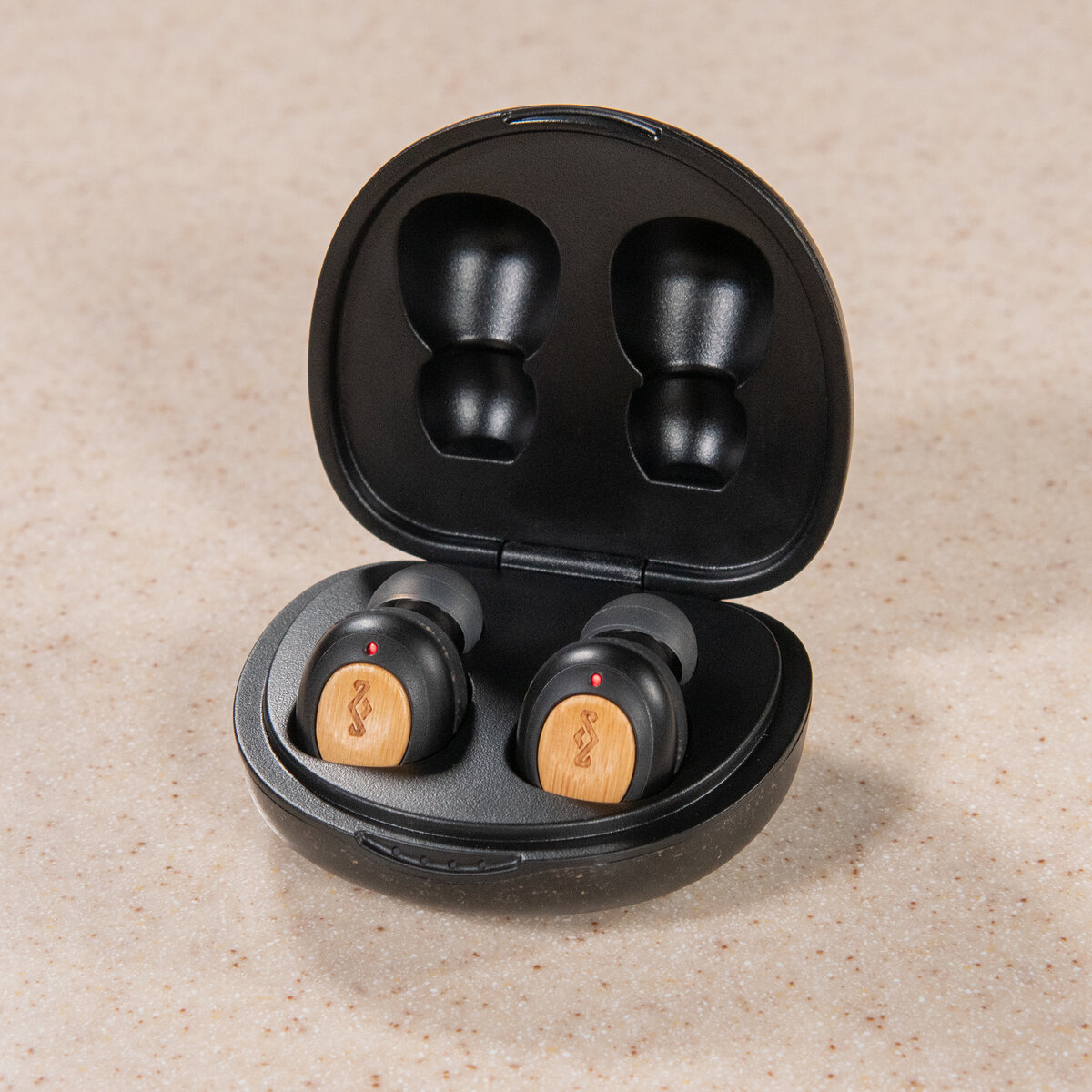 TWS-наушники Marley Champion и Rebel